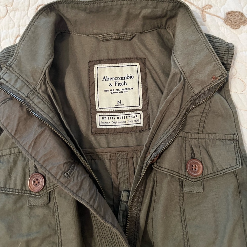 Women’s utility vest